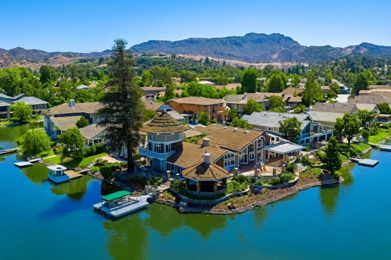 Wide Plank Floor Installation in Westlake Village, CA