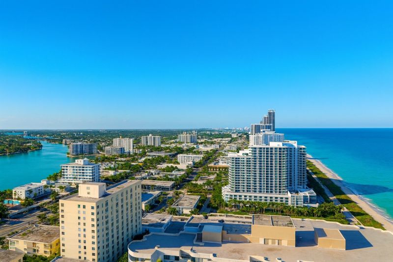 Wood Windows Installation in North Miami Beach, FL