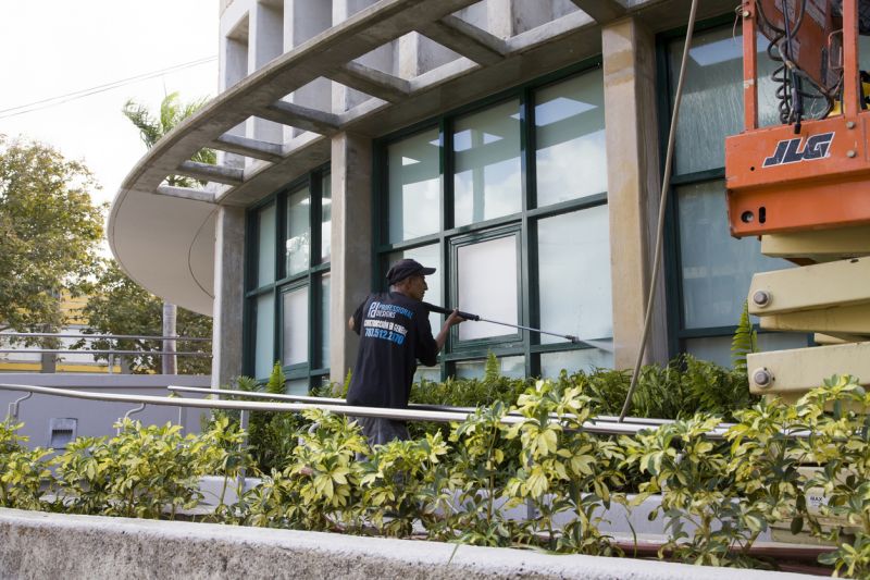 Commercial Window Cleaning