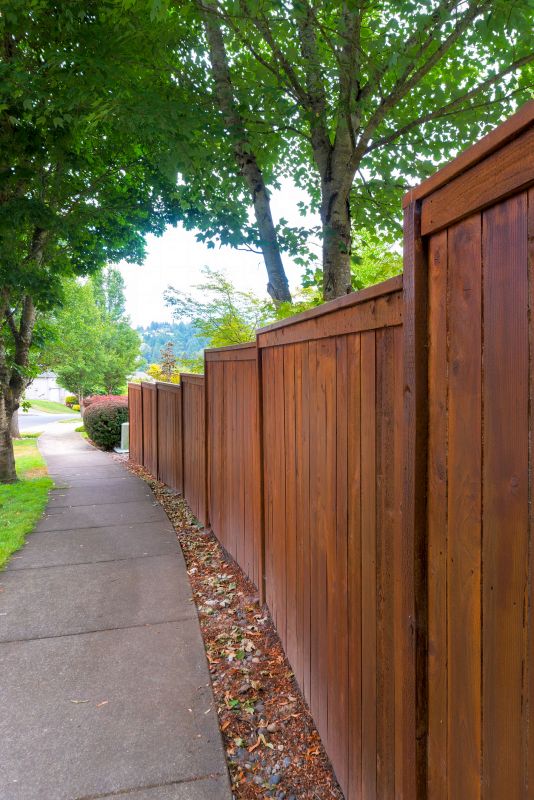 Fence Staining