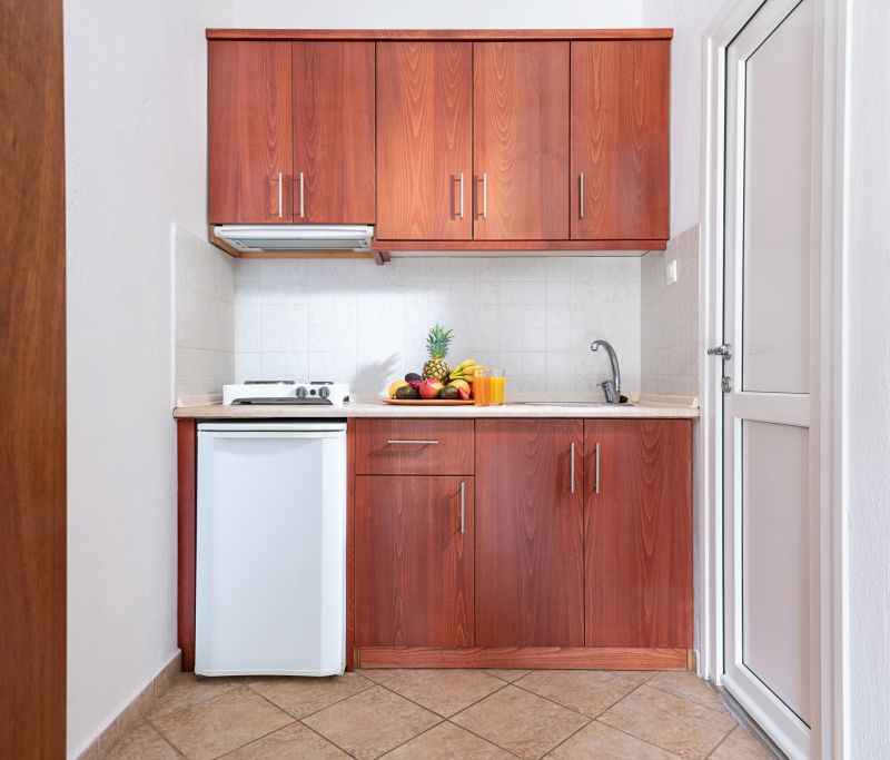 Kitchen Cabinet Refinishing