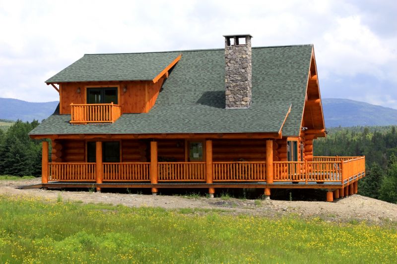 Log Home Staining