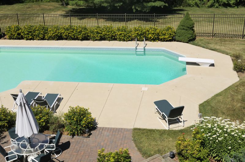Pool Deck Refinishing