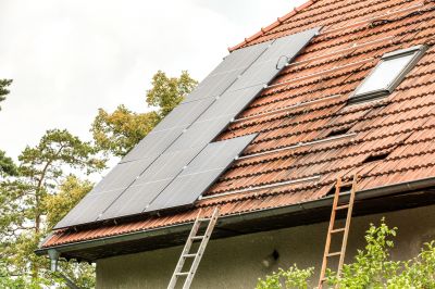 Roof Solar Installation