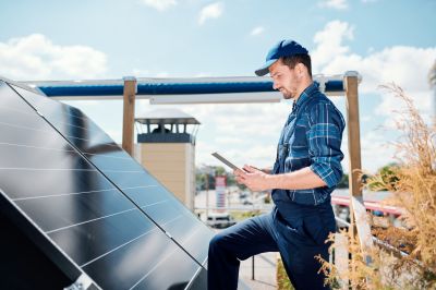 Roof Solar Panel Repair