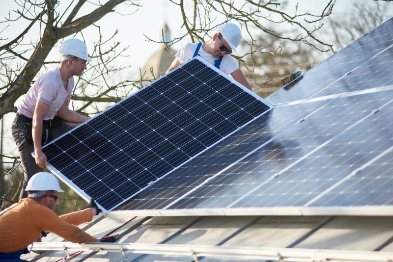 Roof Solar Panel Repair