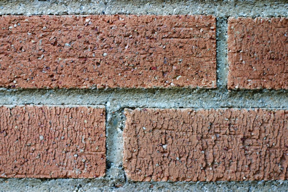 Brick Tuckpointing Service