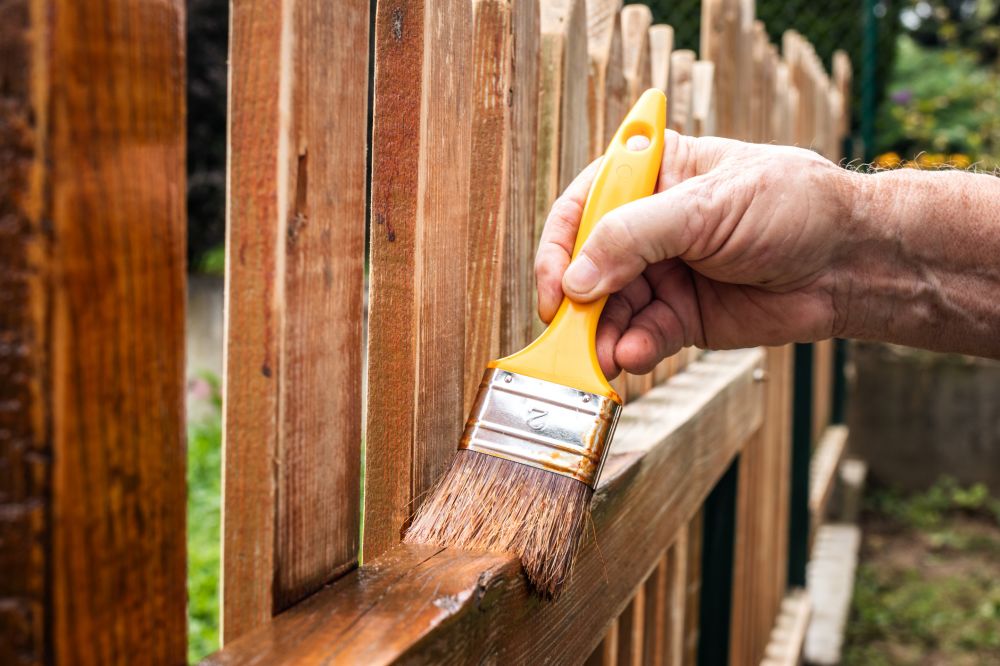 Fence Finishing
